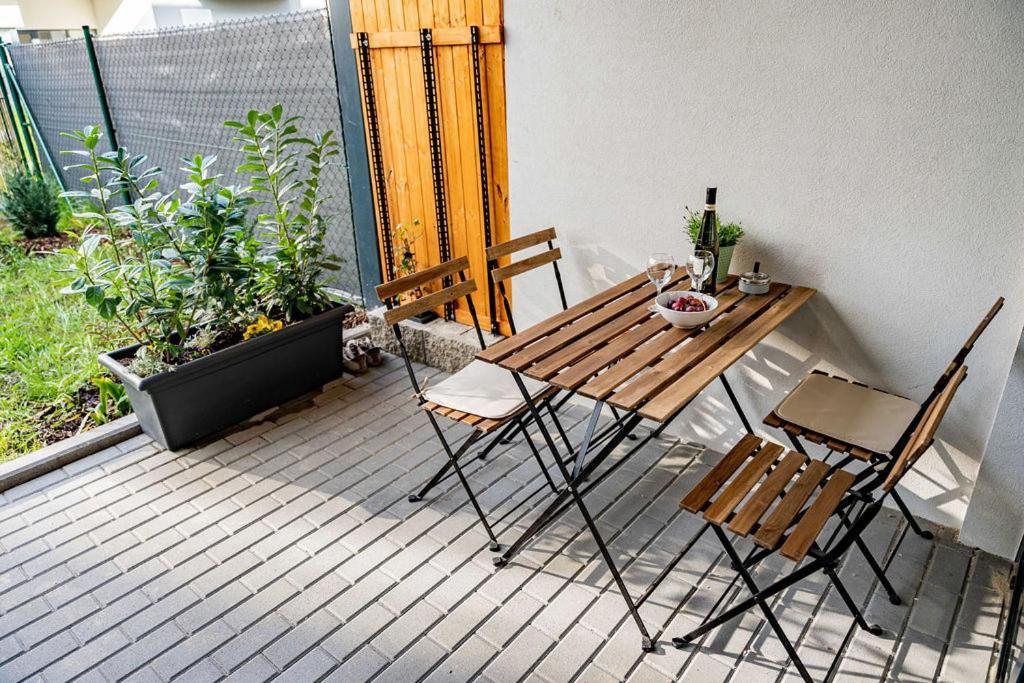 Nove Sady Olomouc Apartment Exterior photo